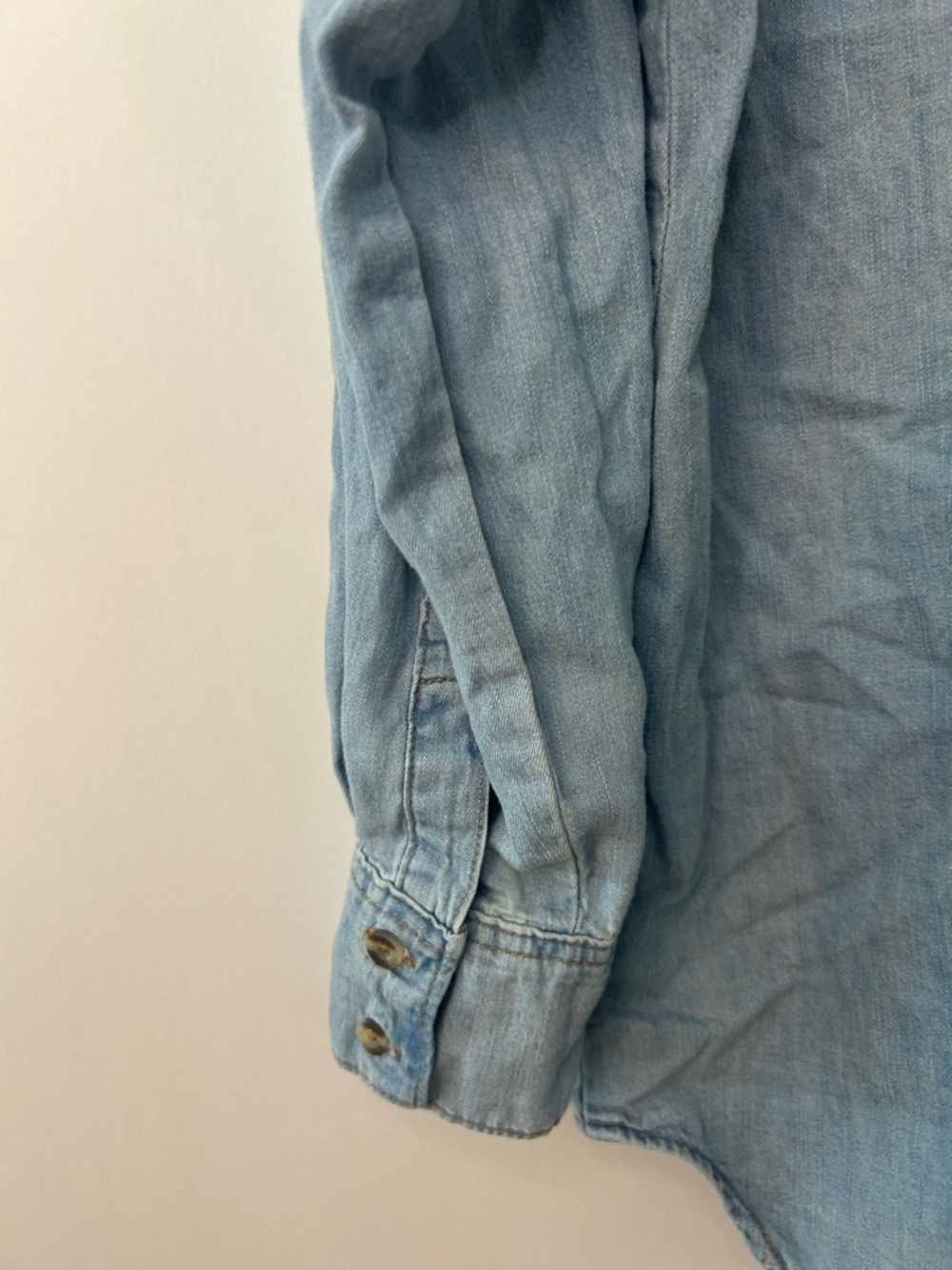 *NWOT* Sofia by Sofia Vergara Women's Oversized Denim Boyfriend Shirt, Small - Picture 11 of 14